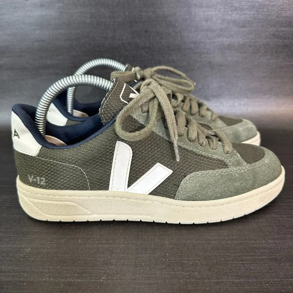 Veja V 12 women’s size 5 olive green suede sneakers casual shoes